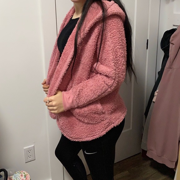 Veste - Picture 3 of 3